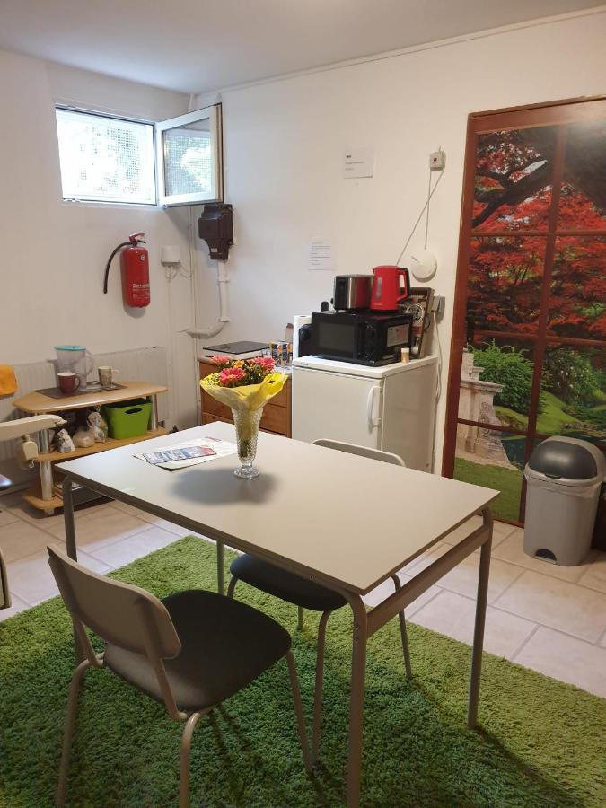 Workers Heaven Monteur - Arbeiter Zimmer Lörrach Extérieur photo